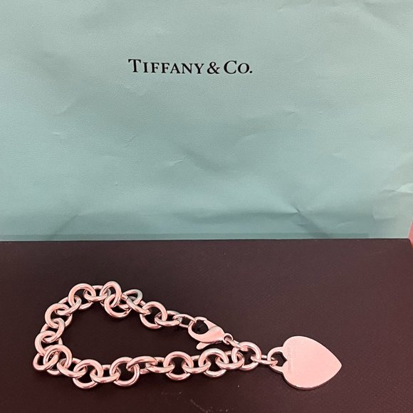 Tiffany & Co. (C. 1990) Vintage Sterling Silver Heart Charm Bracelet-Preowned - Picture 5 of 5